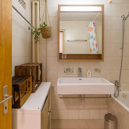 Bright 2br With Parking And Balcony
