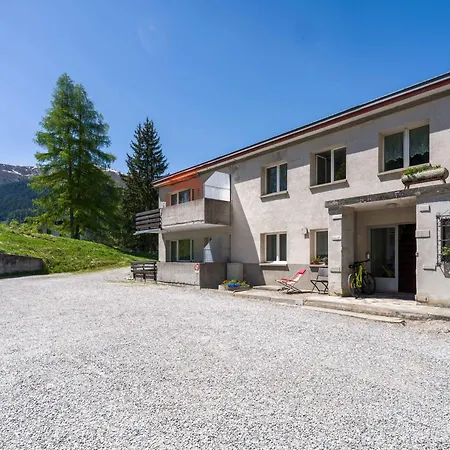 Bright 2br With Parking And Balcony